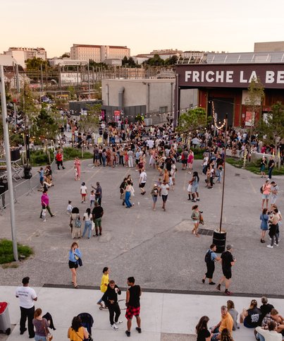 friche-la-belle-de-mai-champ-de-maicaroline-dutrey.jpg